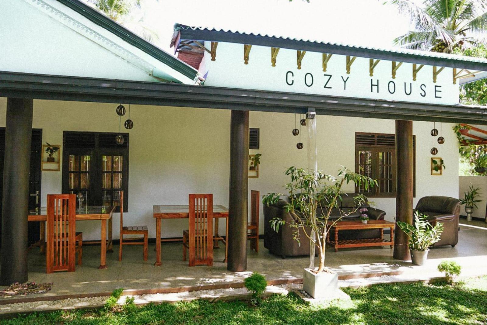 Cozy House Hotel Udawalawe Ngoại thất bức ảnh